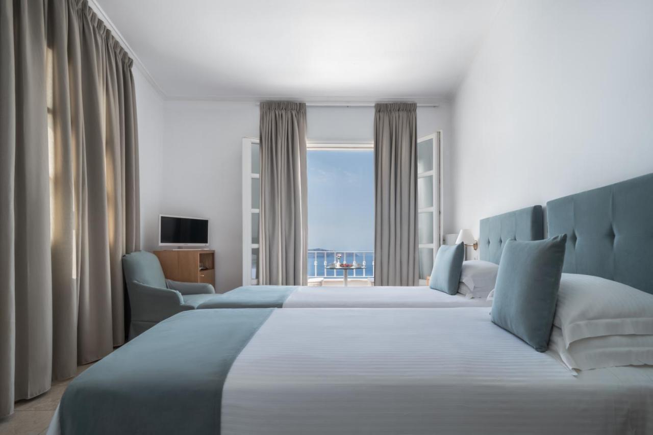 Atlantis Hotel Тира Экстерьер фото