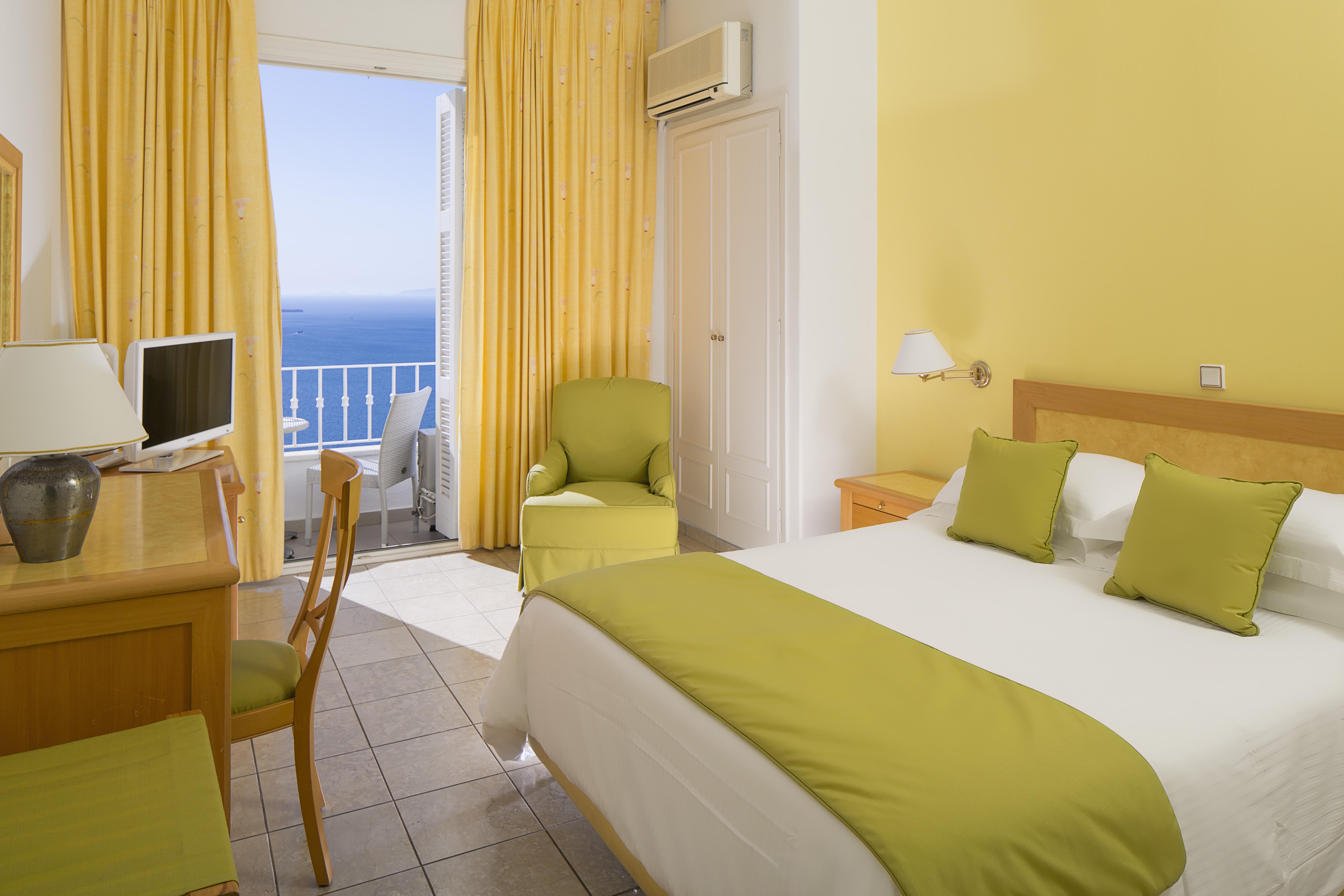 Atlantis Hotel Тира Номер фото